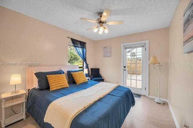 1803 E Easy St, Fort Pierce, FL 34982