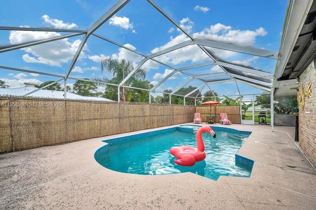 1803 E Easy St, Fort Pierce, FL 34982