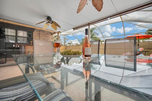 1803 E Easy St, Fort Pierce, FL 34982