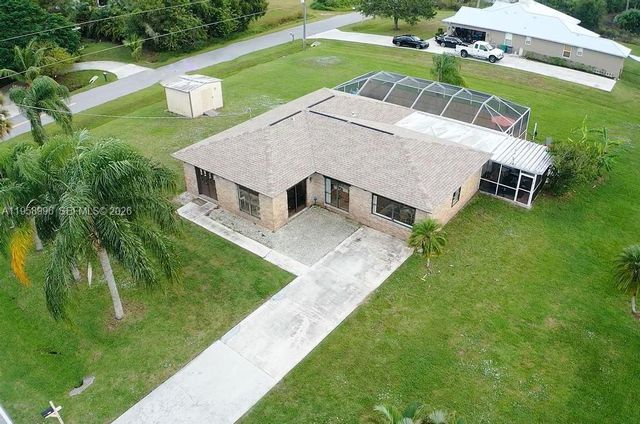 1803 E Easy St, Fort Pierce, FL 34982