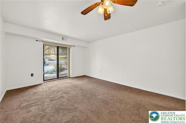 1575 Creekside Road A2, Whitehall Twp, PA 18052