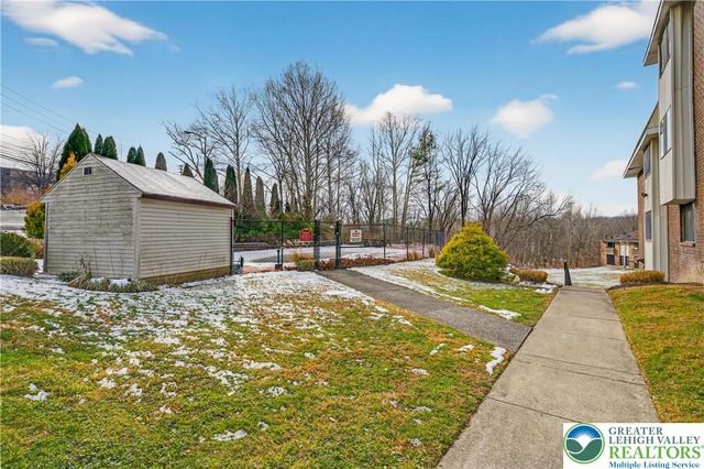 1575 Creekside Road A2, Whitehall Twp, PA 18052