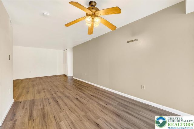 1575 Creekside Road A2, Whitehall Twp, PA 18052