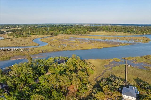 2224 Spanish Ct, Beaufort, SC 29902