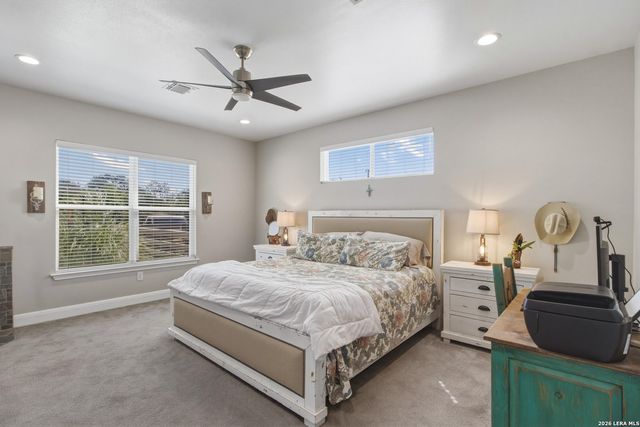 124 Creekwood, Bandera, TX 78003
