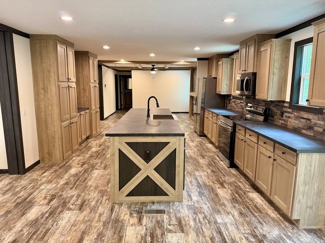 773 Grantham Drive, Cataula, GA 31804