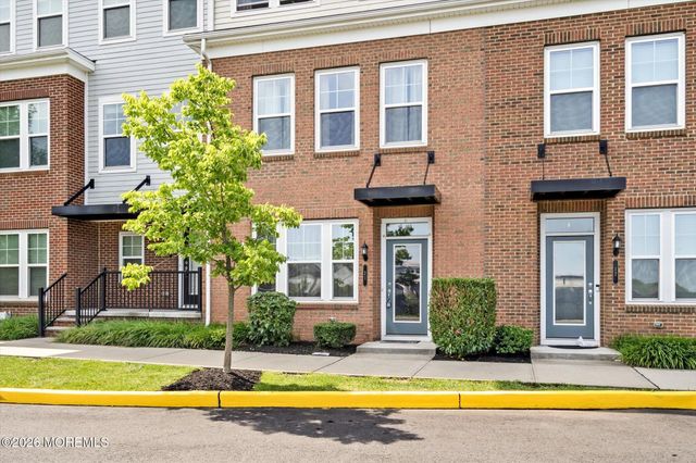 21 Green Street, North Brunswick, NJ 08902