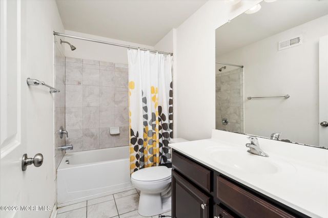 21 Green Street, North Brunswick, NJ 08902
