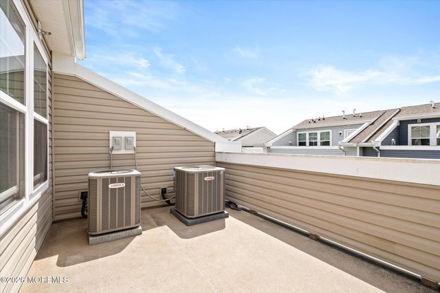 21 Green Street, North Brunswick, NJ 08902