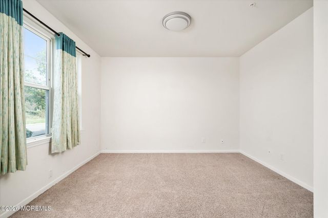 21 Green Street, North Brunswick, NJ 08902