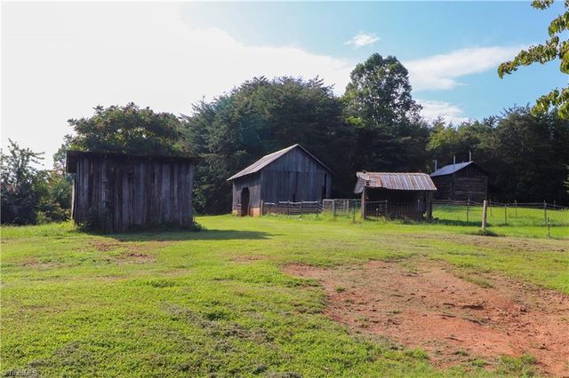 841 Anglin Mill Road, Stoneville, NC 27048