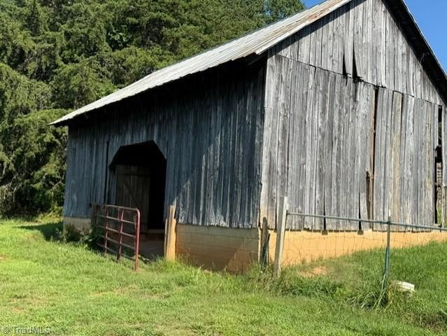 841 Anglin Mill Road, Stoneville, NC 27048