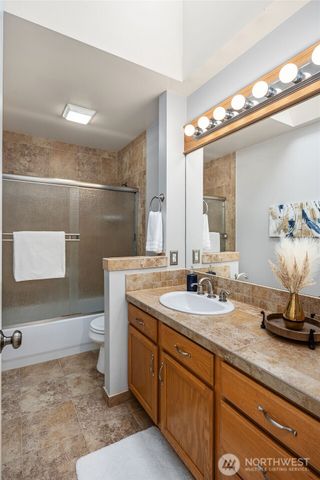 16040 SE 127th Place, Renton, WA 98059