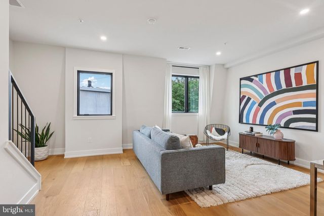 3409 W LIPPINCOTT ST, Philadelphia, PA 19132