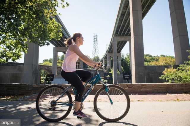 3409 W LIPPINCOTT ST, Philadelphia, PA 19132