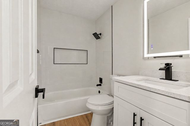 4145 Emerald North Drive, Decatur, GA 30035