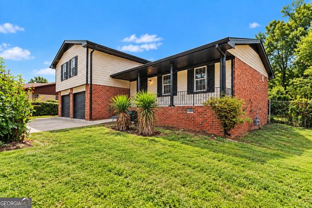 4145 Emerald North Drive, Decatur, GA 30035