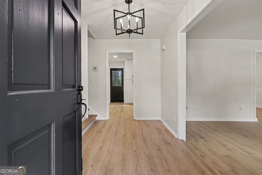 4145 Emerald North Drive, Decatur, GA 30035 — photo 3