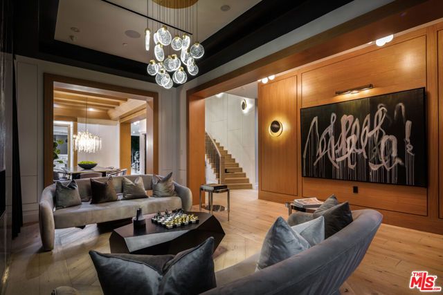 806 N Gardner Street, Los Angeles, CA 90046