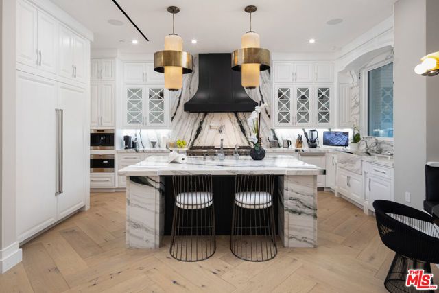 806 N Gardner Street, Los Angeles, CA 90046