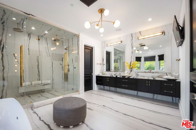 806 N Gardner Street, Los Angeles, CA 90046