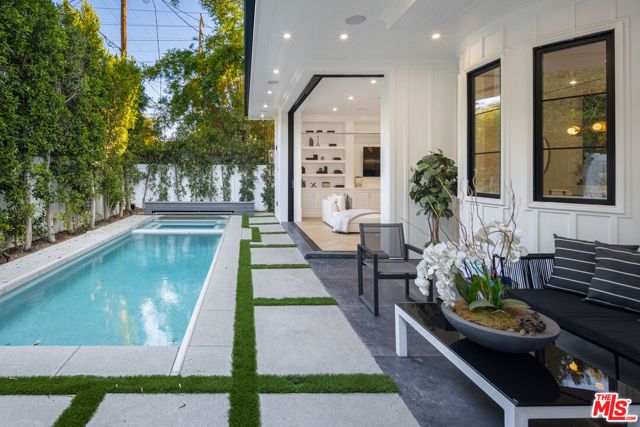 806 N Gardner Street, Los Angeles, CA 90046