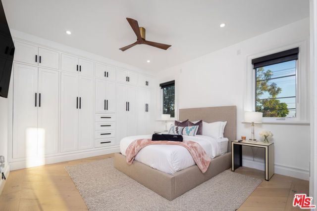 806 N Gardner Street, Los Angeles, CA 90046