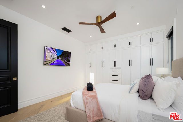 806 N Gardner Street, Los Angeles, CA 90046