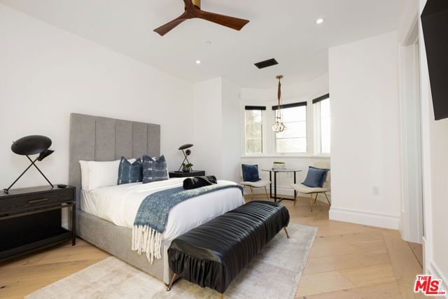 806 N Gardner Street, Los Angeles, CA 90046