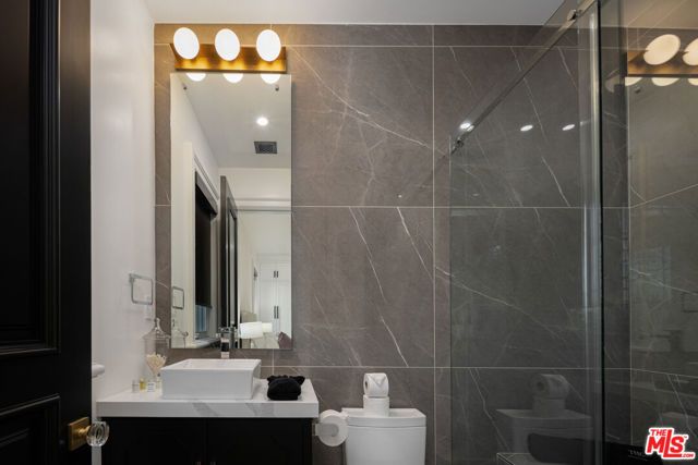 806 N Gardner Street, Los Angeles, CA 90046