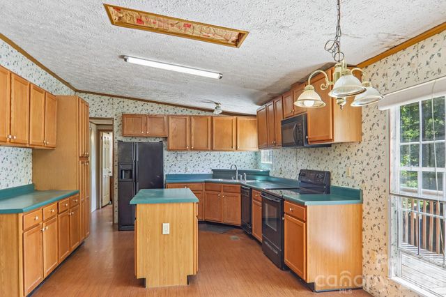 125 Cove Creek Drive, Rutherfordton, NC 28139