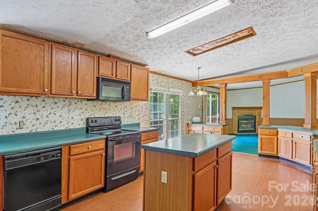 125 Cove Creek Drive, Rutherfordton, NC 28139