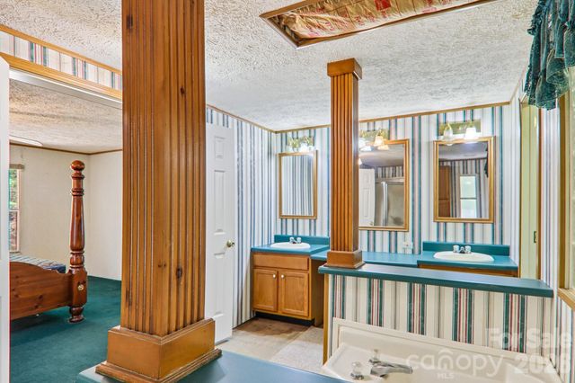 125 Cove Creek Drive, Rutherfordton, NC 28139