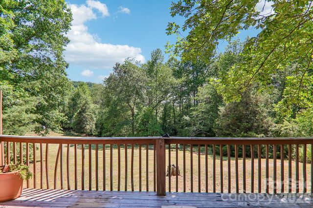 125 Cove Creek Drive, Rutherfordton, NC 28139