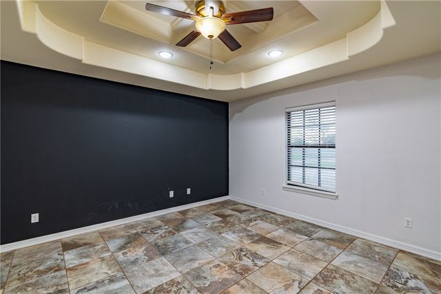 204 County Road 1331 Cr, Alice, TX 78332