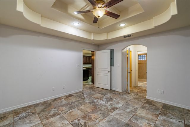204 County Road 1331 Cr, Alice, TX 78332