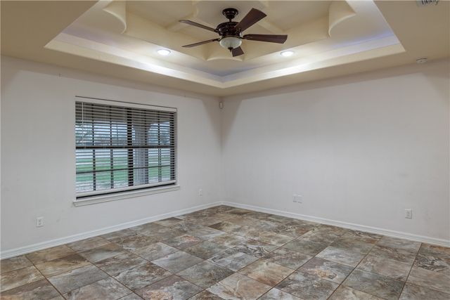 204 County Road 1331 Cr, Alice, TX 78332