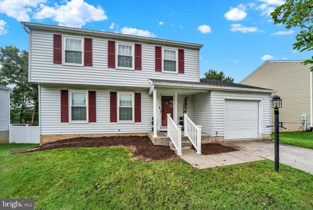 9 FIRST LIGHT CT, Rosedale, MD 21237