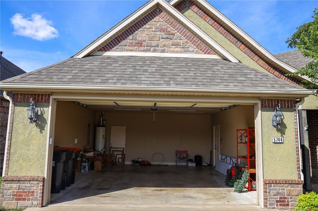 5744 Staro Lane, Springdale, AR 72762