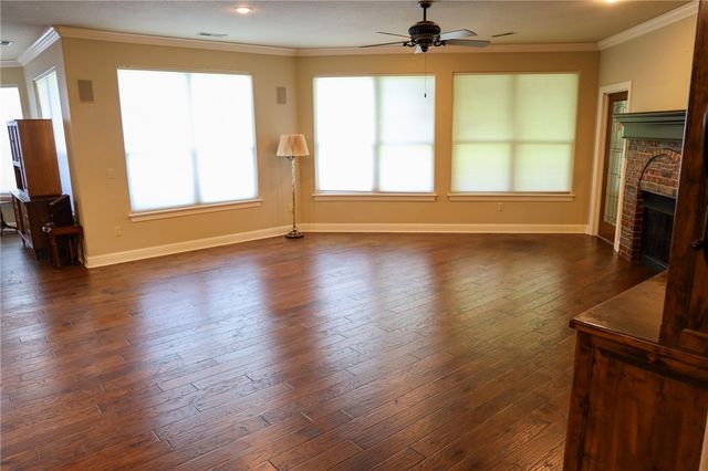 5744 Staro Lane, Springdale, AR 72762