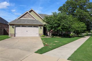 5744 Staro Lane, Springdale, AR 72762