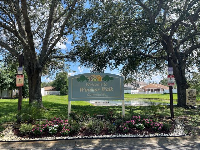 11020 YORKSHIRE RIDGE COURT, Orlando, FL 32837