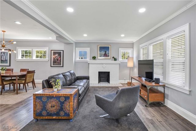 3281 Kildare Road, Cleveland Heights, OH 44118