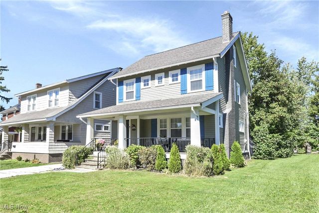 3281 Kildare Road, Cleveland Heights, OH 44118