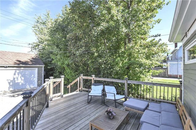 3281 Kildare Road, Cleveland Heights, OH 44118