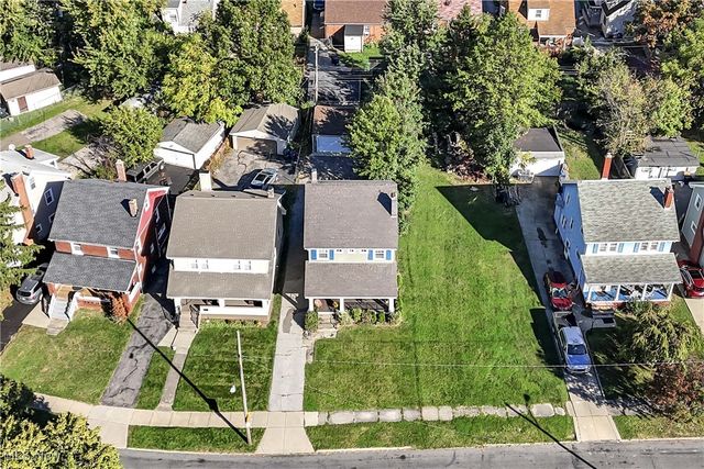 3281 Kildare Road, Cleveland Heights, OH 44118