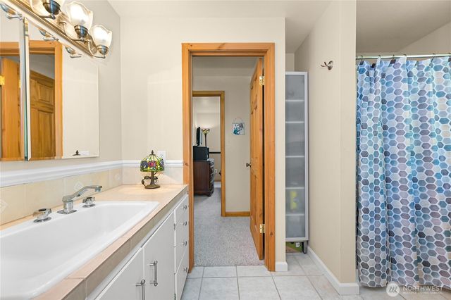 3942 Brown Road, Ferndale, WA 98248