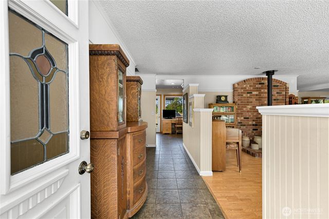 3942 Brown Road, Ferndale, WA 98248