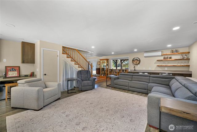 3942 Brown Road, Ferndale, WA 98248