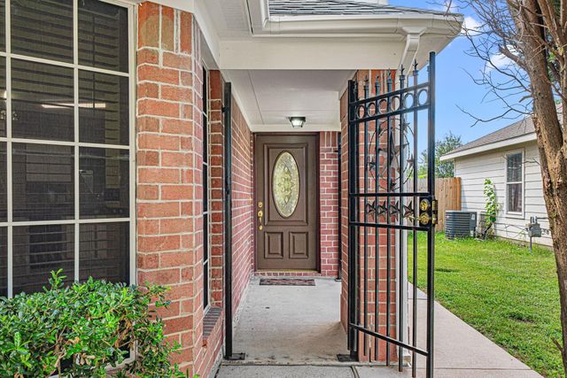 1118 North Rock Dr, Houston, TX 77073